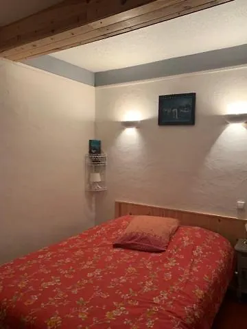 Appartement Le Jardin de Zé à Fontaine-de-Vaucluse 0*,